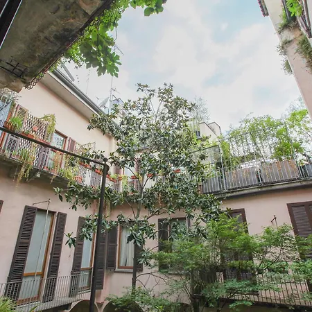 Apartamento Fancy Blue Duomo Duplex Milão