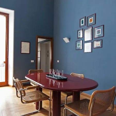 شقة Fancy Blue Duomo Duplex *